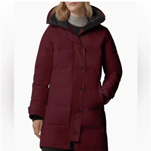 New Canada Goose Shelburne Down-Filled Parka in Garnet Stone Size XS - Picture 13 of 13